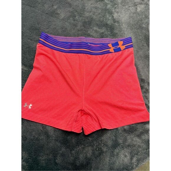 Under Armour Women’s Medium pink and purple compression shorts #activewear - Picture 2 of 4